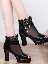 Escarpins à Plateforme Élégants – Hauteur, Confort et Stabilité